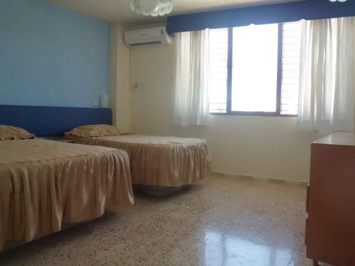 Suites Angelopolis Акапулко Екстериор снимка
