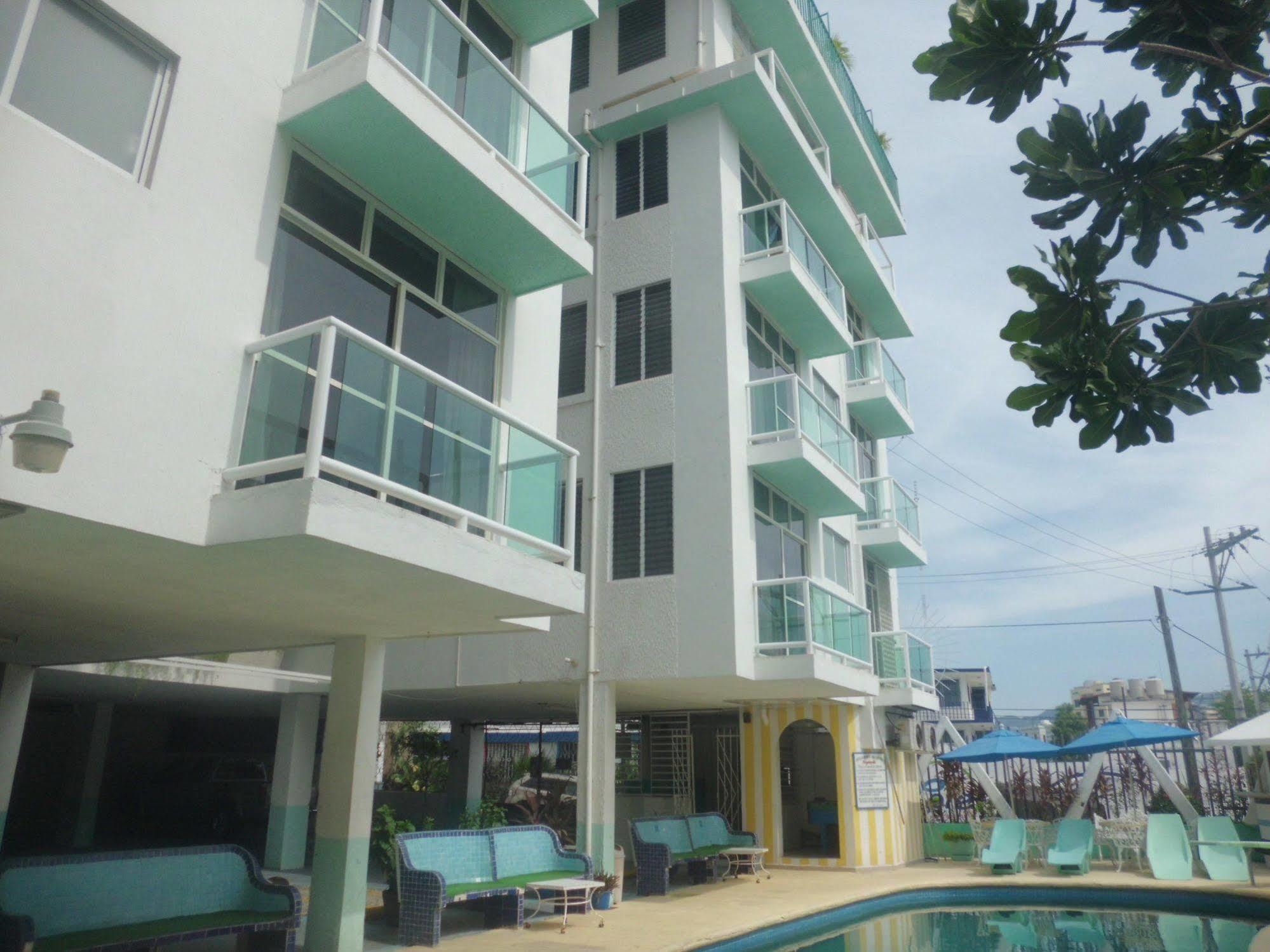 Suites Angelopolis Акапулко Екстериор снимка